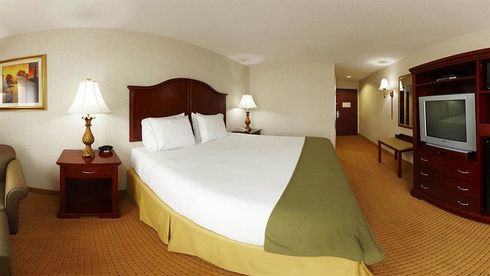 Holiday Inn Express Hotel & Suites Newton Sparta By Ihg Εξωτερικό φωτογραφία