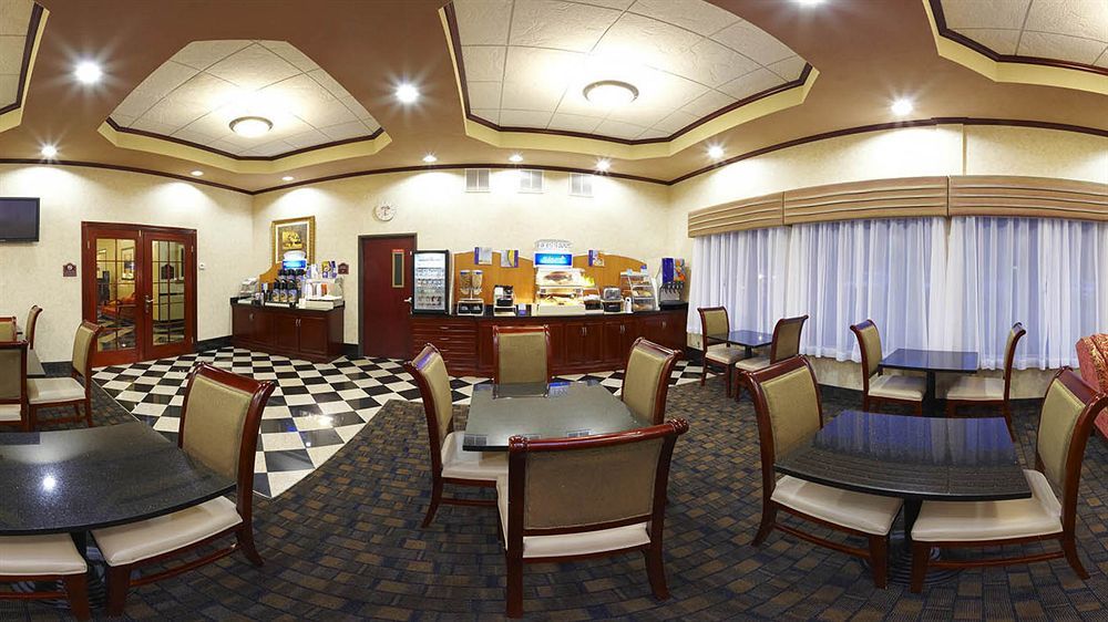 Holiday Inn Express Hotel & Suites Newton Sparta By Ihg Εξωτερικό φωτογραφία