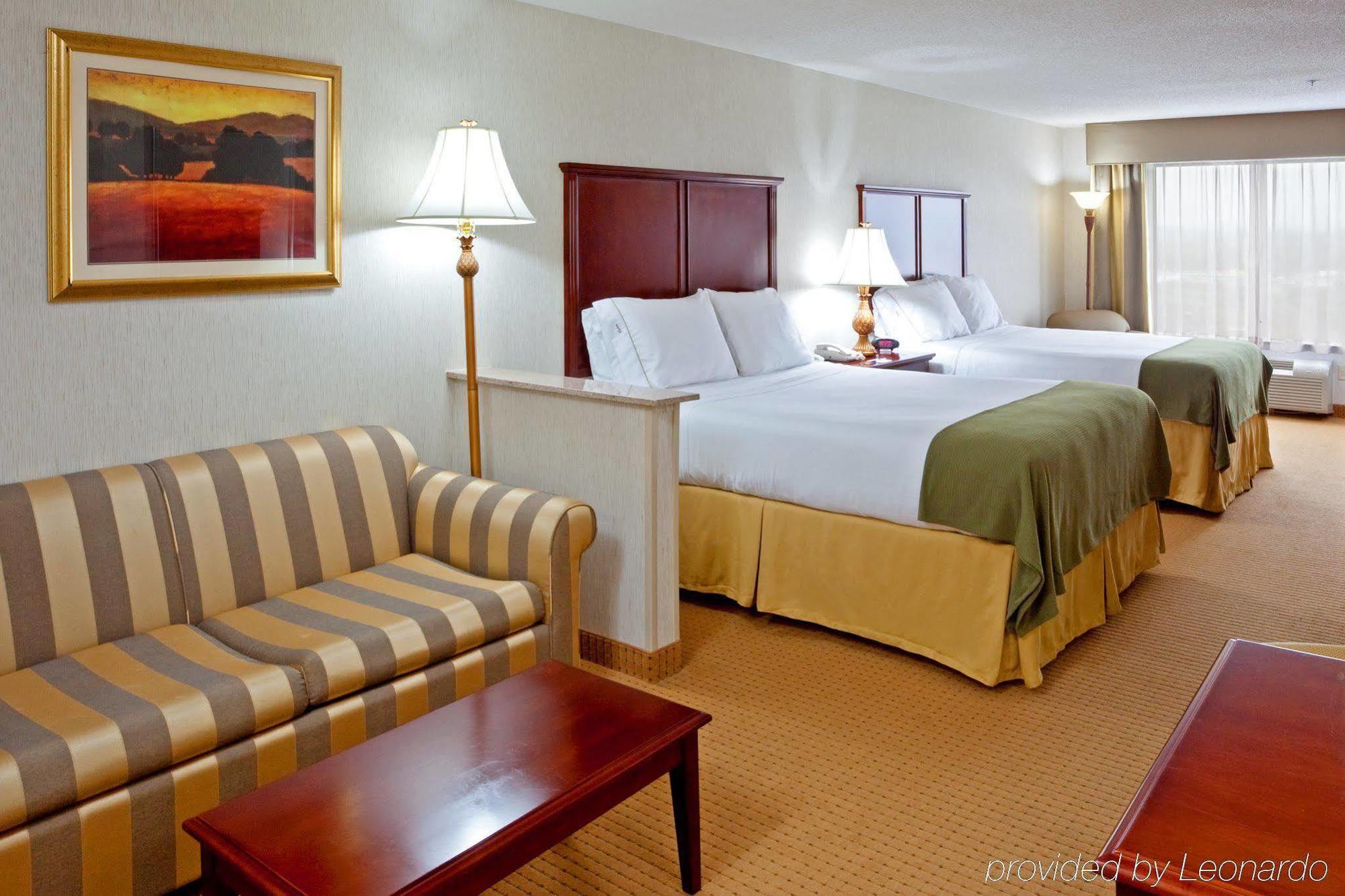Holiday Inn Express Hotel & Suites Newton Sparta By Ihg Δωμάτιο φωτογραφία