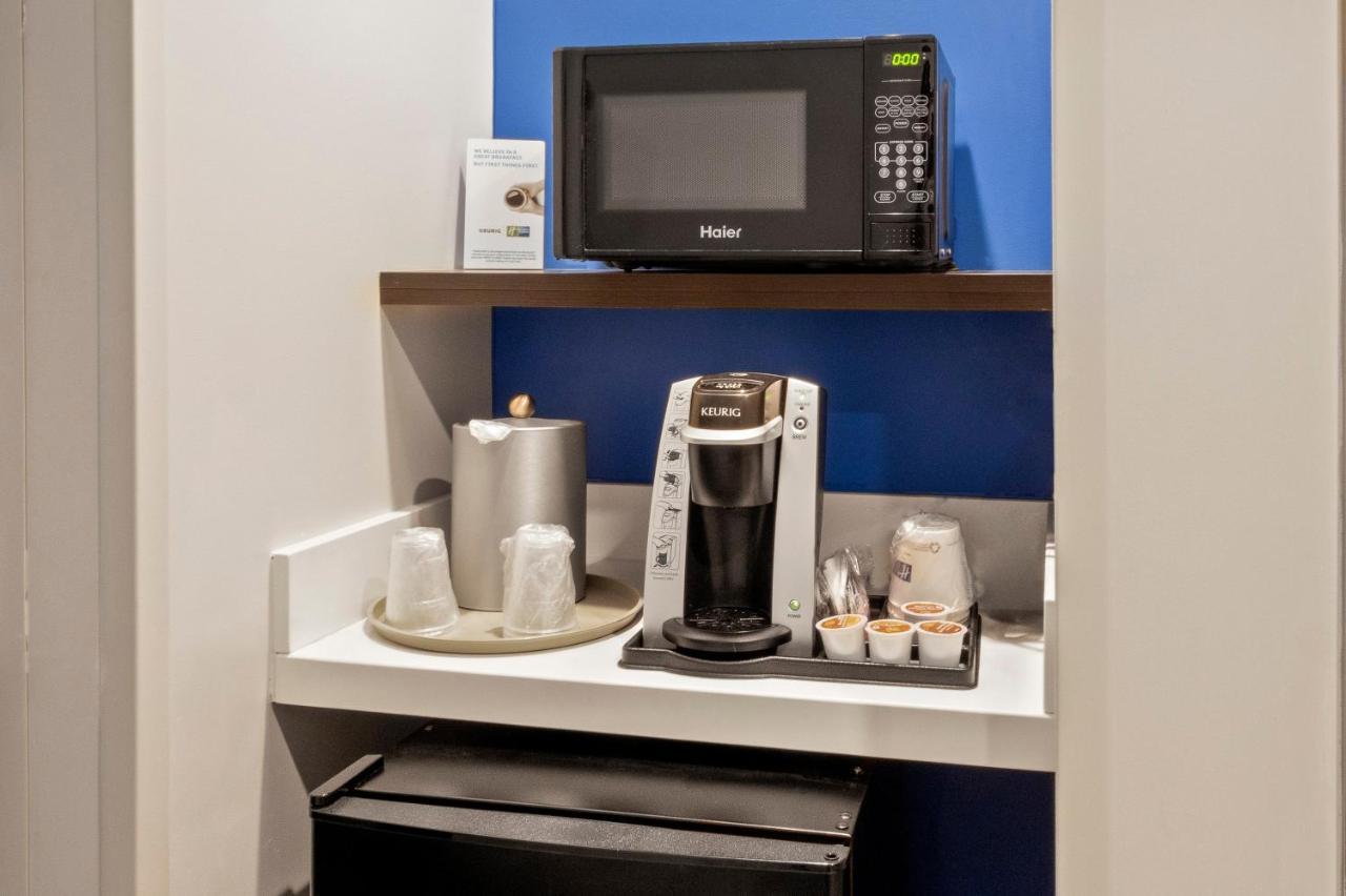 Holiday Inn Express Hotel & Suites Newton Sparta By Ihg Εξωτερικό φωτογραφία