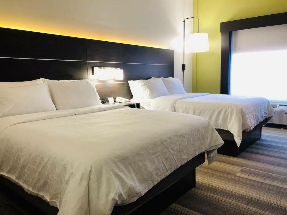 Holiday Inn Express Hotel & Suites Newton Sparta By Ihg Εξωτερικό φωτογραφία